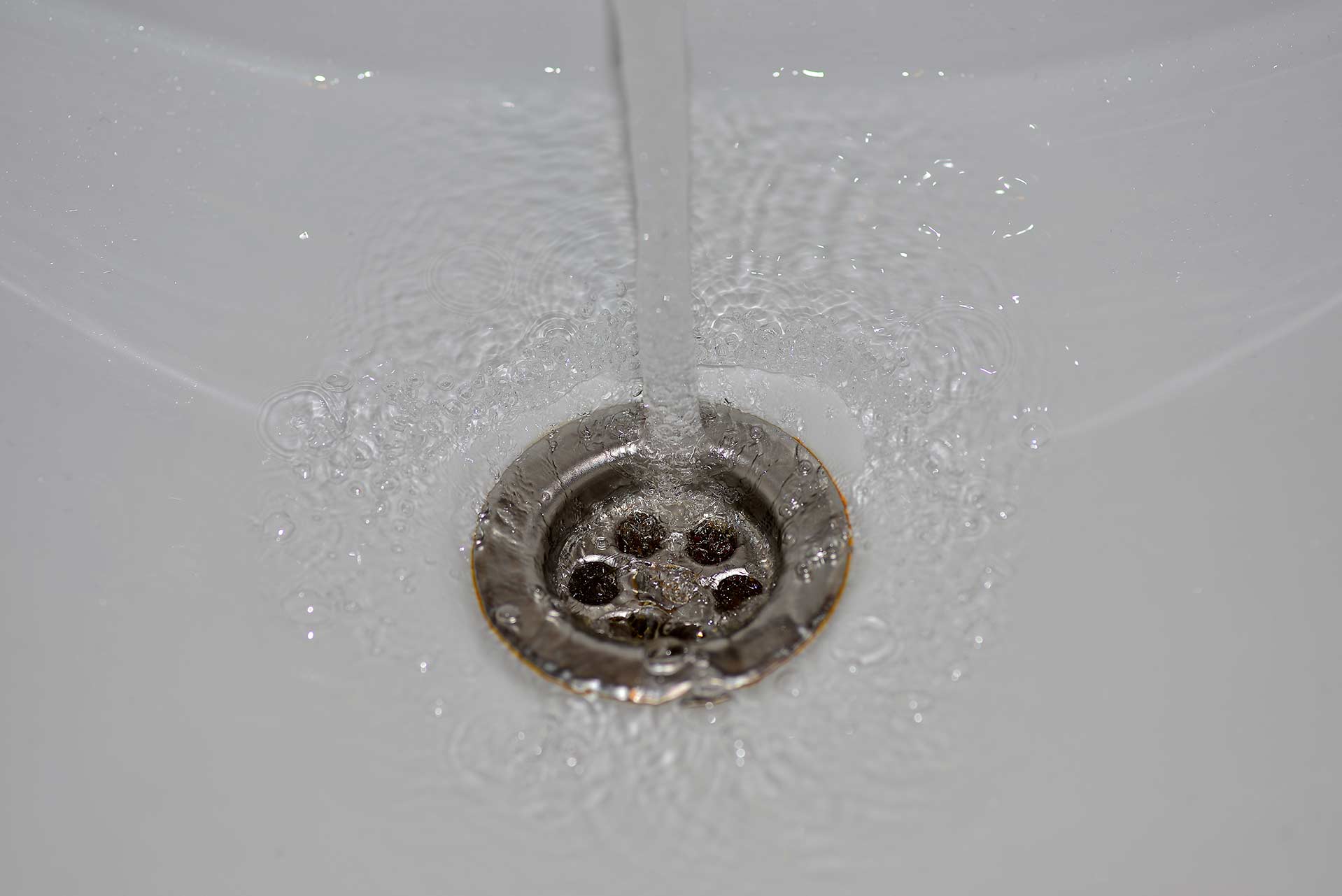 A2B Drains provides services to unblock blocked sinks and drains for properties in Enfield.